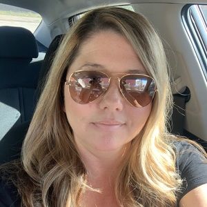 Meet your Posher, Christi